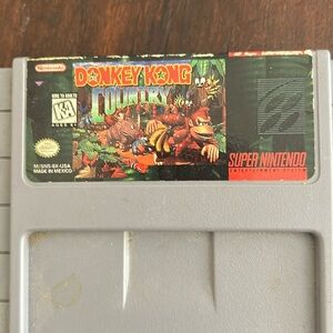 Super Nintendo Donkey Kong Country NOT TESTED